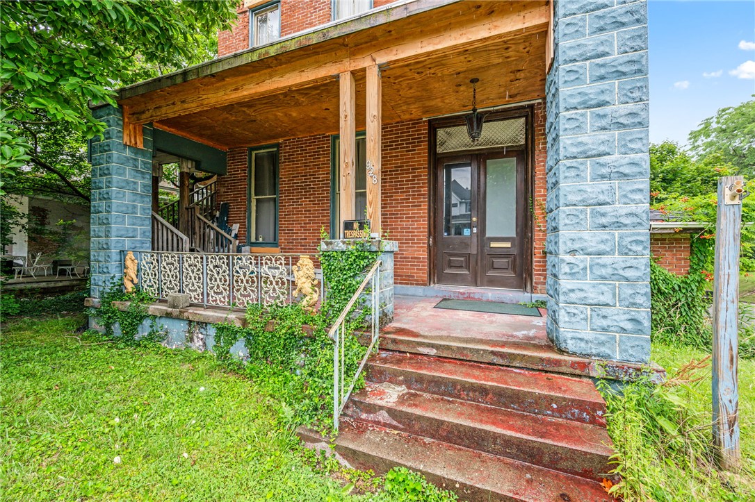 928 East High Street Springfield, OH 45505 - Photo 2 of 39