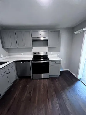 $1,400 | 1333 Meadowbrook Drive, Garland, TX 75040