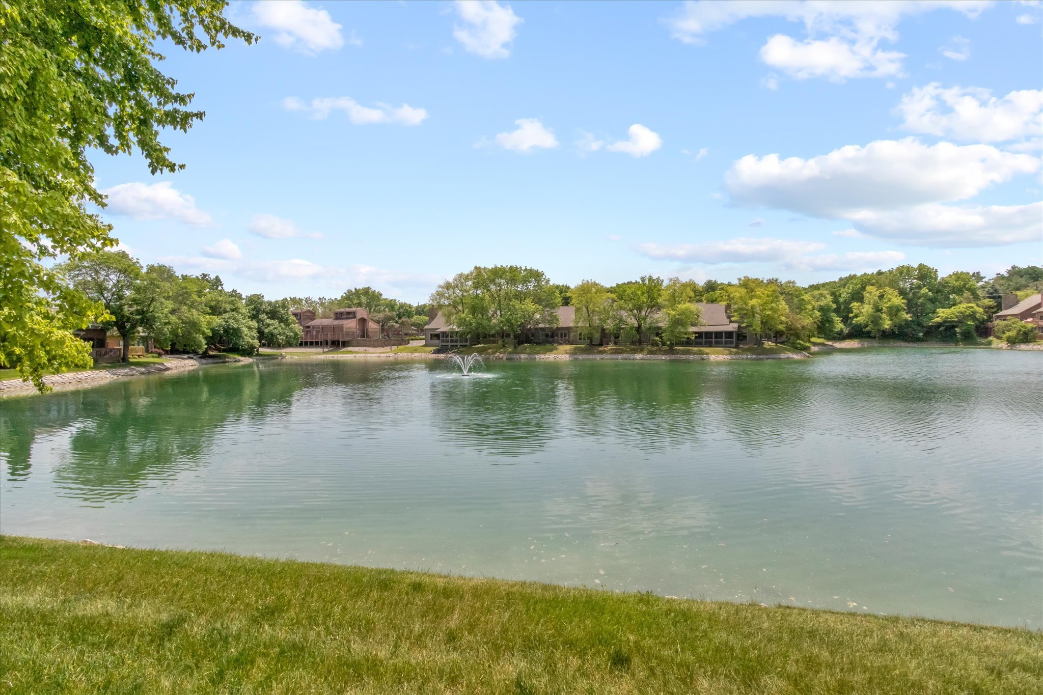 8455 Sand Point Way Indianapolis, IN 46240 - Photo 2 of 25