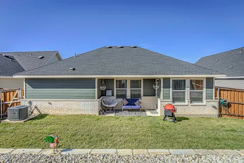 $295,000 | 309 Lone Cedar Road, Marble Falls, TX 78654