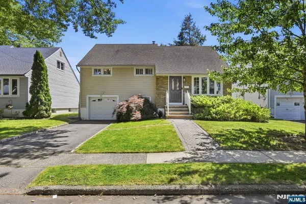 $733,000 | 21 Morley Lane, Bloomfield, NJ 07003