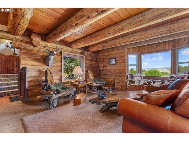 $800,000 | 67138 Hunter Road, Summerville, OR 97876