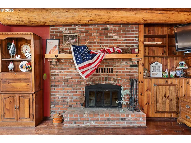 $800,000 | 67138 Hunter Road, Summerville, OR 97876