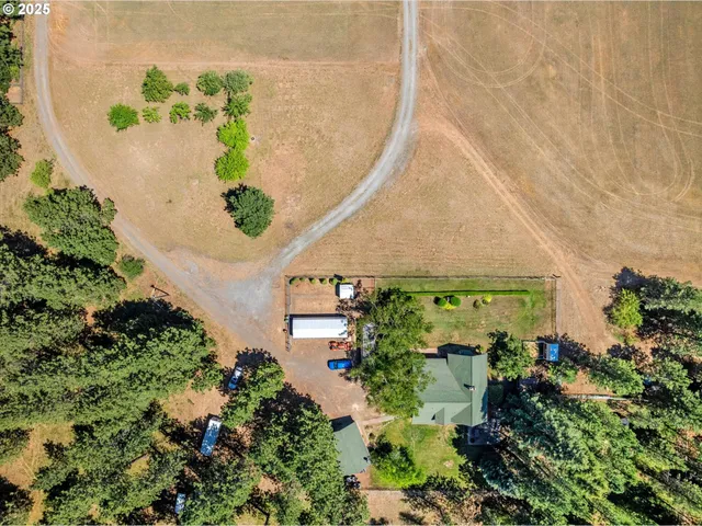 $800,000 | 67138 Hunter Road, Summerville, OR 97876