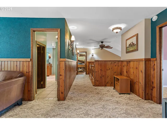 $800,000 | 67138 Hunter Road, Summerville, OR 97876