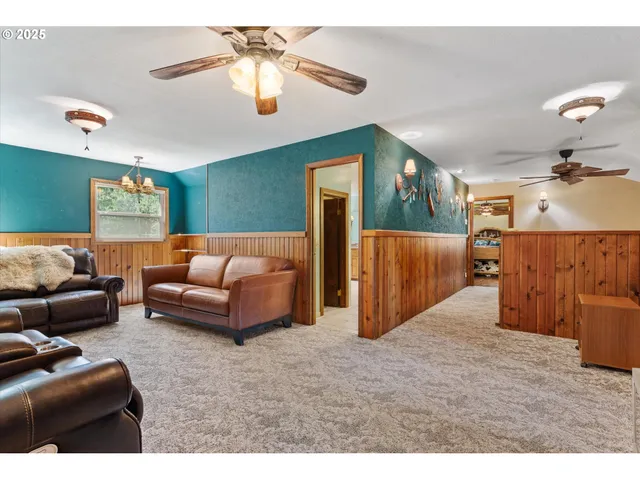 $800,000 | 67138 Hunter Road, Summerville, OR 97876