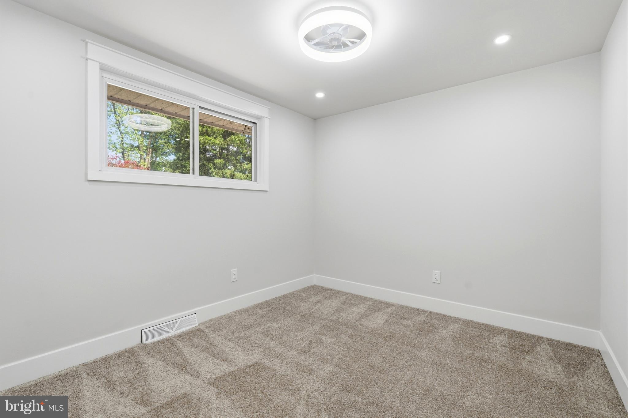 422 Privet Road Horsham, PA 19044 - Photo 20 of 27