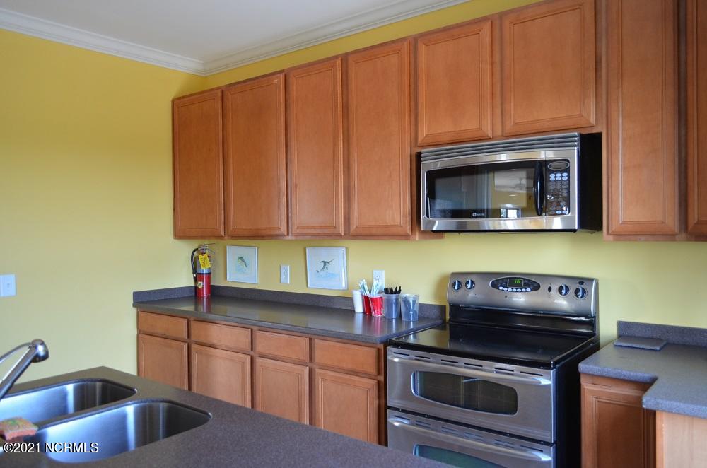 156 Radio Island Road, Unit 334 Beaufort, NC 28516 - Photo 23 of 26 Radio Island Marina Club (37)