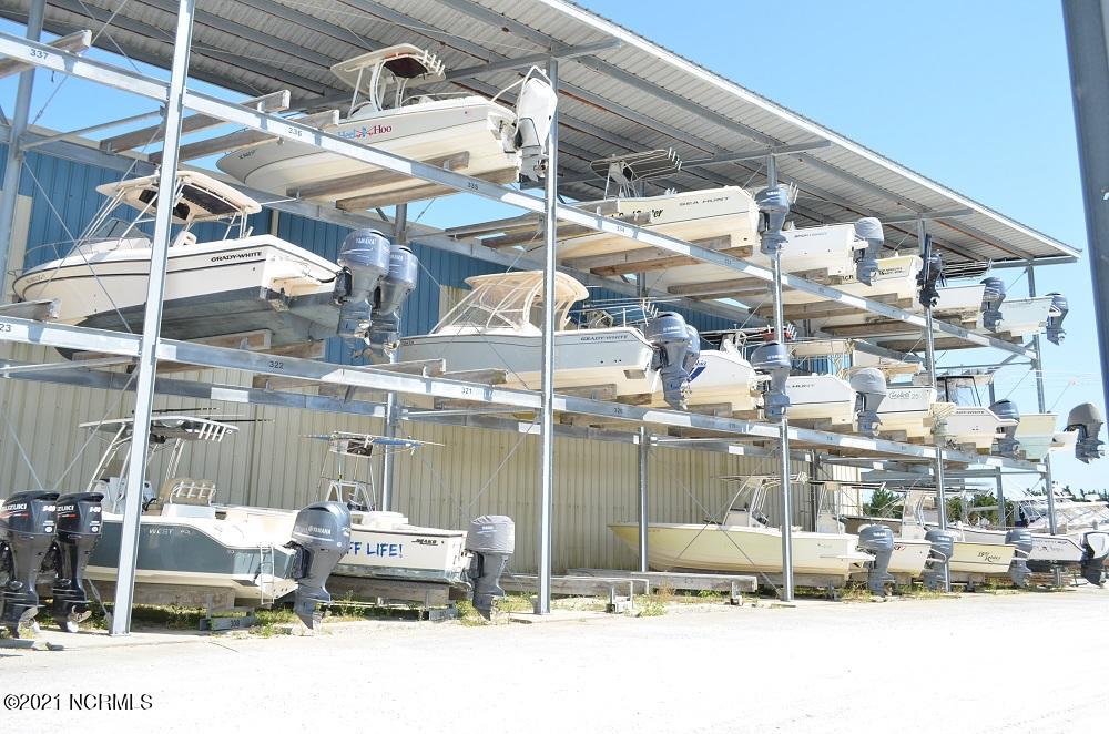 156 Radio Island Road, Unit 334 Beaufort, NC 28516 - Photo 4 of 26 Radio Island Marina Club (6)