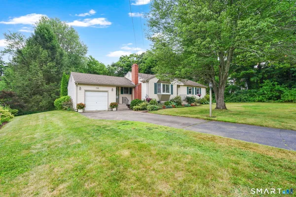 $329,900 | 28 Brimwood Drive, Vernon, CT 06066