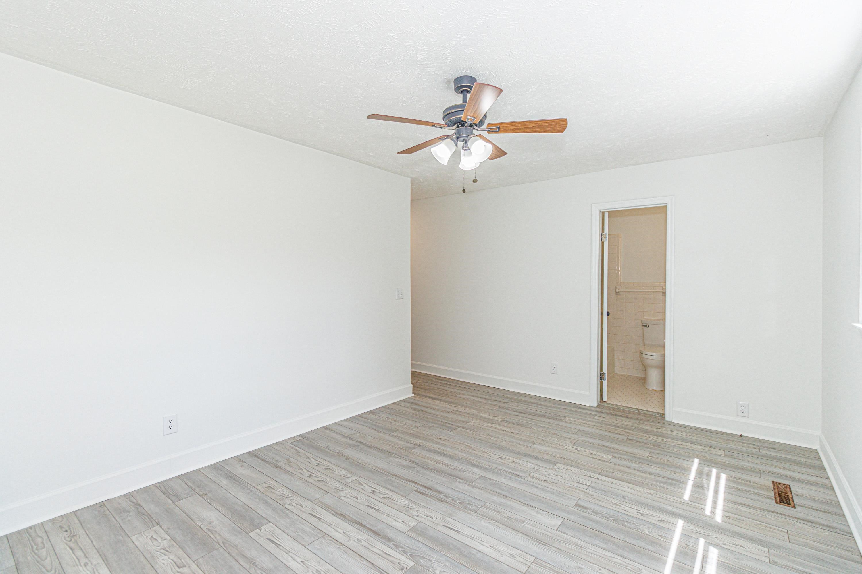 302 Cleveland Street Mullins, SC 29574 - Photo 21 of 50 Gallery Image 21