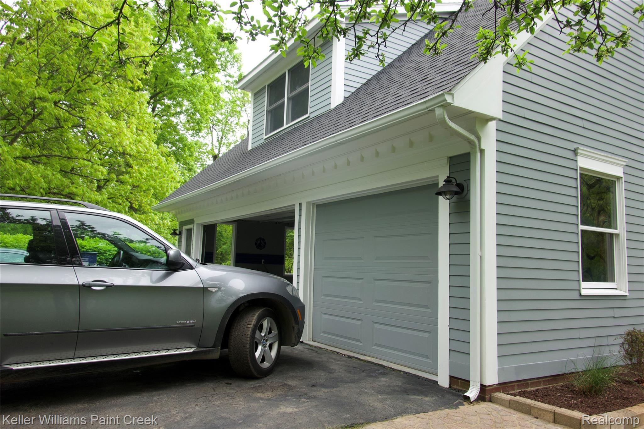 4776 Freer Street Rochester, MI 48306 - Photo 5 of 69 custom garage fits 3.5 cars -lots of great space
