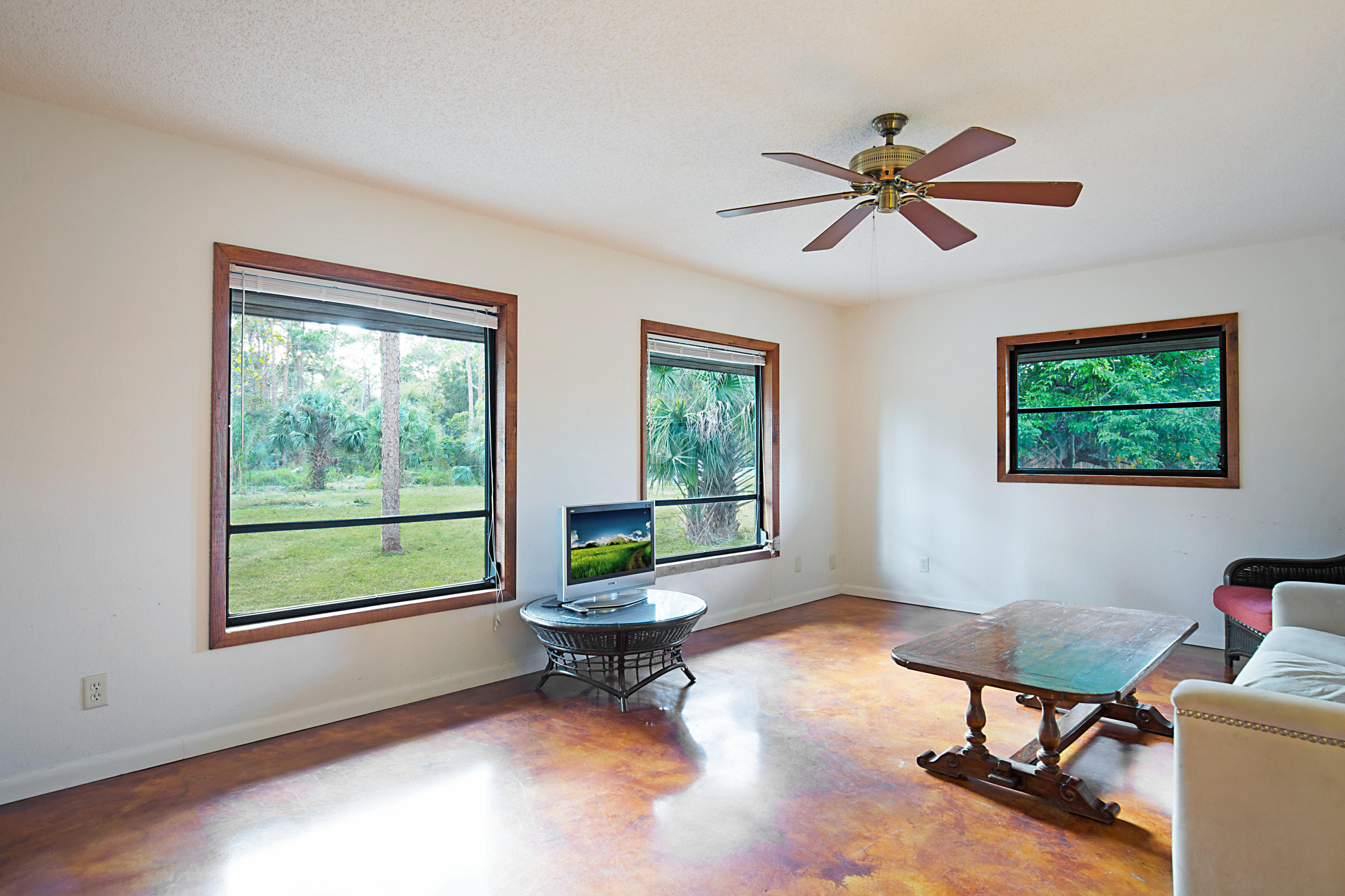 2340 A Road Loxahatchee Groves, FL 33470 - Photo 6 of 20 MAIN FAMILY ROOM