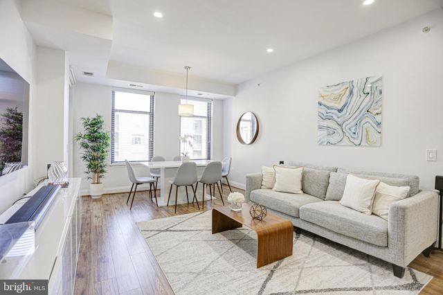 $620,000 | 525 North Fayette Street, Unit 518, Alexandria, VA 22314