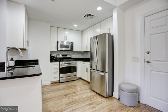 $620,000 | 525 North Fayette Street, Unit 518, Alexandria, VA 22314