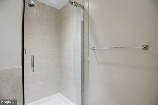 $620,000 | 525 North Fayette Street, Unit 518, Alexandria, VA 22314