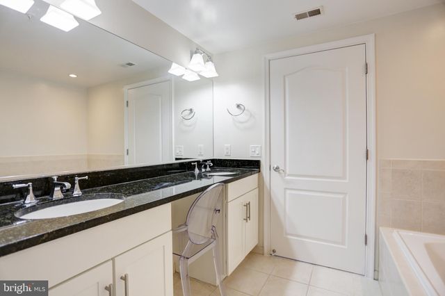 $620,000 | 525 North Fayette Street, Unit 518, Alexandria, VA 22314