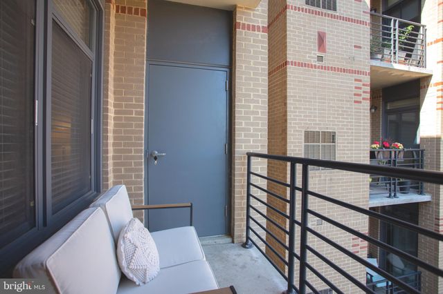 $620,000 | 525 North Fayette Street, Unit 518, Alexandria, VA 22314