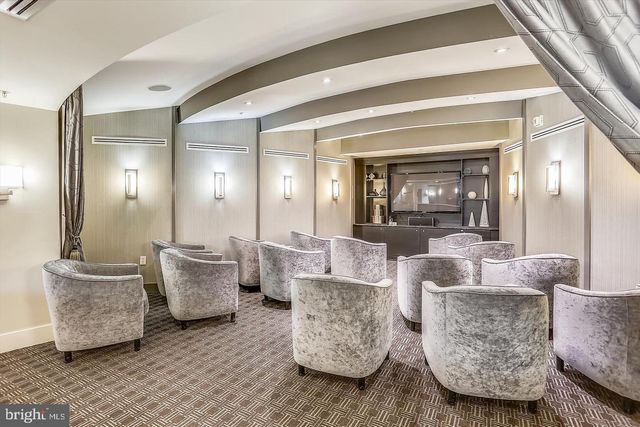 $620,000 | 525 North Fayette Street, Unit 518, Alexandria, VA 22314