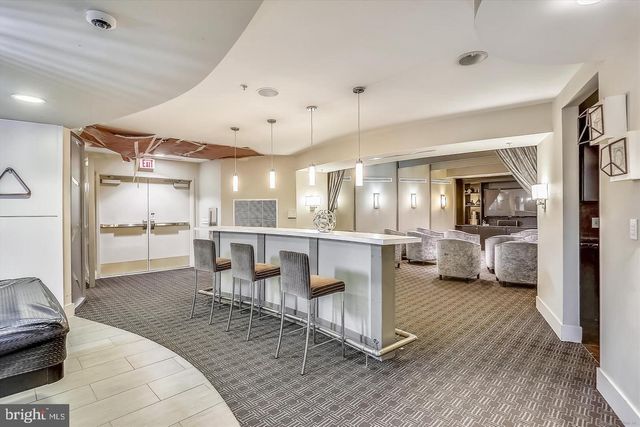 $620,000 | 525 North Fayette Street, Unit 518, Alexandria, VA 22314