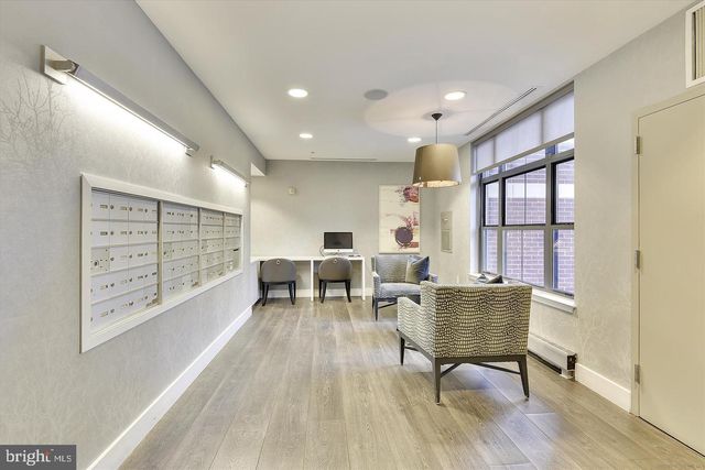 $620,000 | 525 North Fayette Street, Unit 518, Alexandria, VA 22314