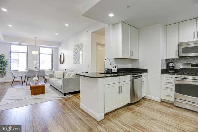 $620,000 | 525 North Fayette Street, Unit 518, Alexandria, VA 22314