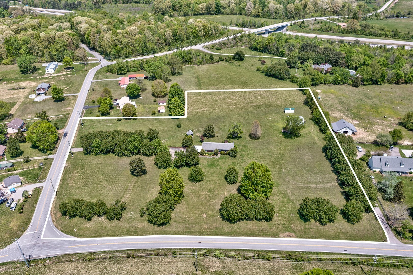 7486 Deer Ridge Road Primm Springs, TN 38476 - Photo 69 of 69 an aerial view of a yard