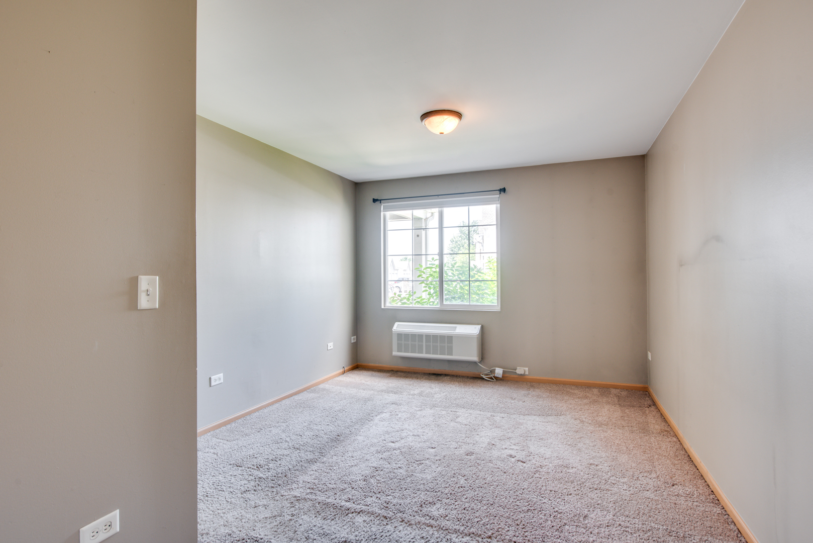 1600 McClure Road Aurora, IL 60505 - Photo 12 of 20