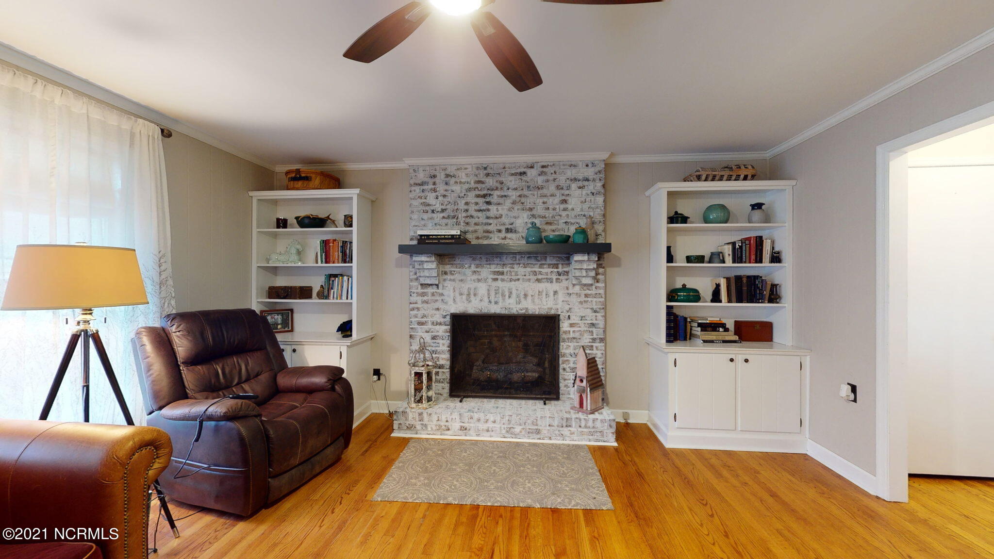 503 River Road Trent Woods, NC 28562 - Photo 8 of 45 Fire Place