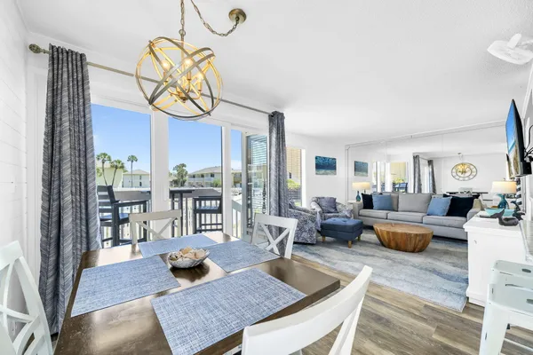 $360,000 | 775 Gulf Shore Drive, Unit 1013, Destin, FL 32541