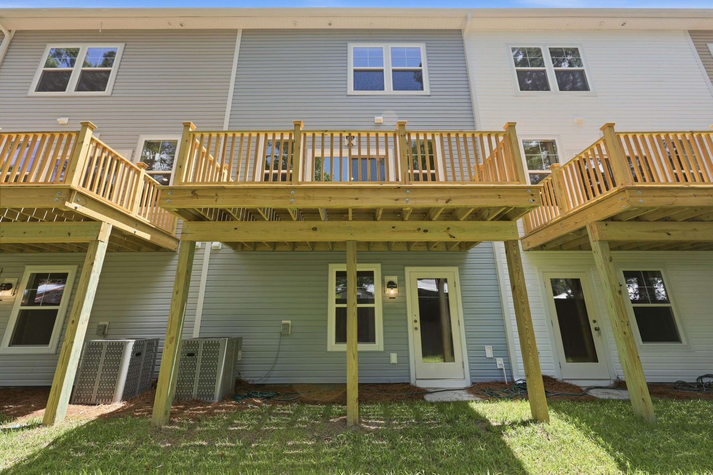 128 Fernbank Road Johns Island, SC 29455 - Photo 25 of 26 garage
