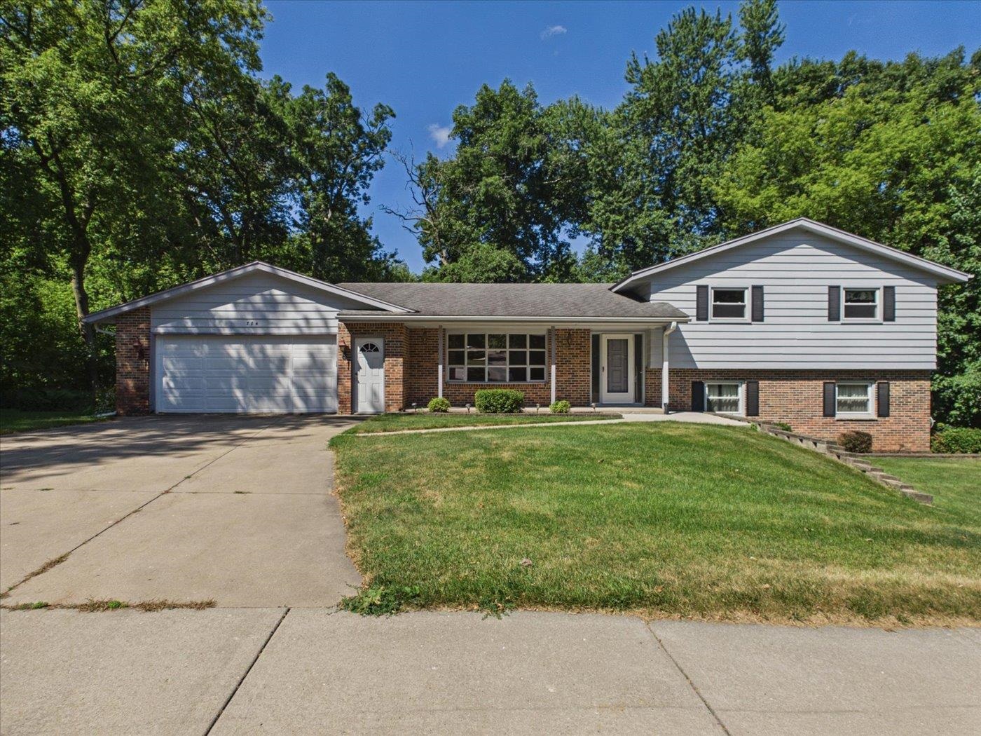 784 North Musket Ridge Drive Sun Prairie, WI 53590 - Photo 1 of 54 Gallery Image 1