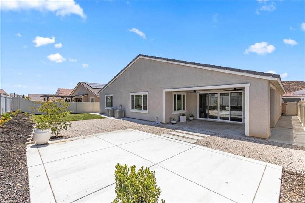 24472 Plainsman Circle Menifee, CA 92584 - Photo 27 of 35