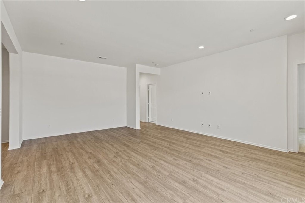 24472 Plainsman Circle Menifee, CA 92584 - Photo 7 of 35