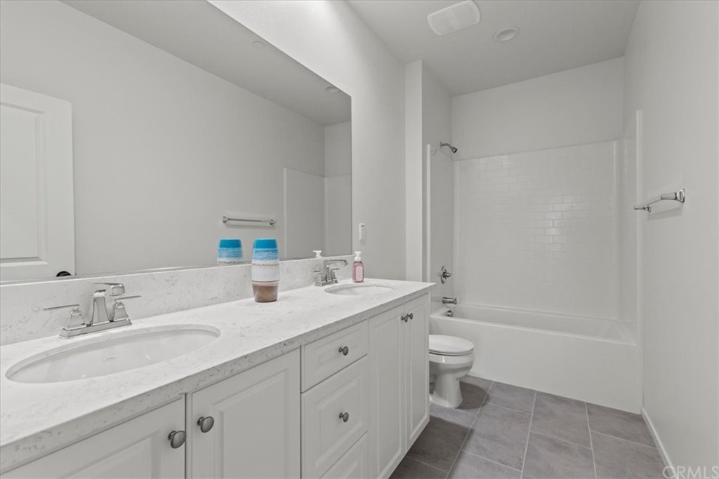 24472 Plainsman Circle Menifee, CA 92584 - Photo 10 of 35