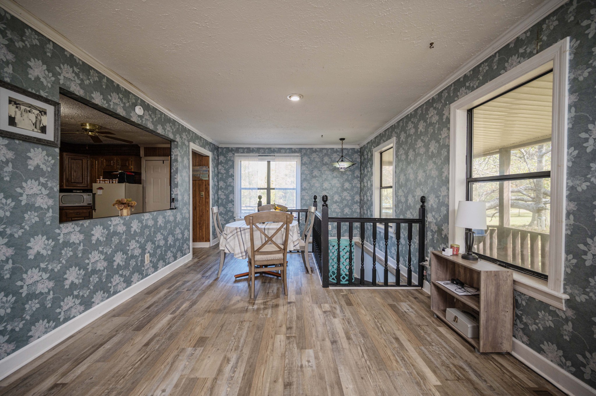 145 Crenshaw Road Bethpage, TN 37022 - Photo 6 of 44 a living room with furniture and a wooden floor