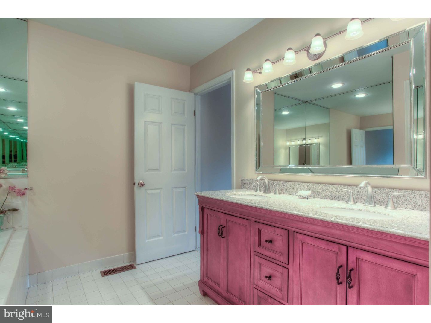 402 Brighton Road Devon, PA 19333 - Photo 17 of 24 Master Bathroom
