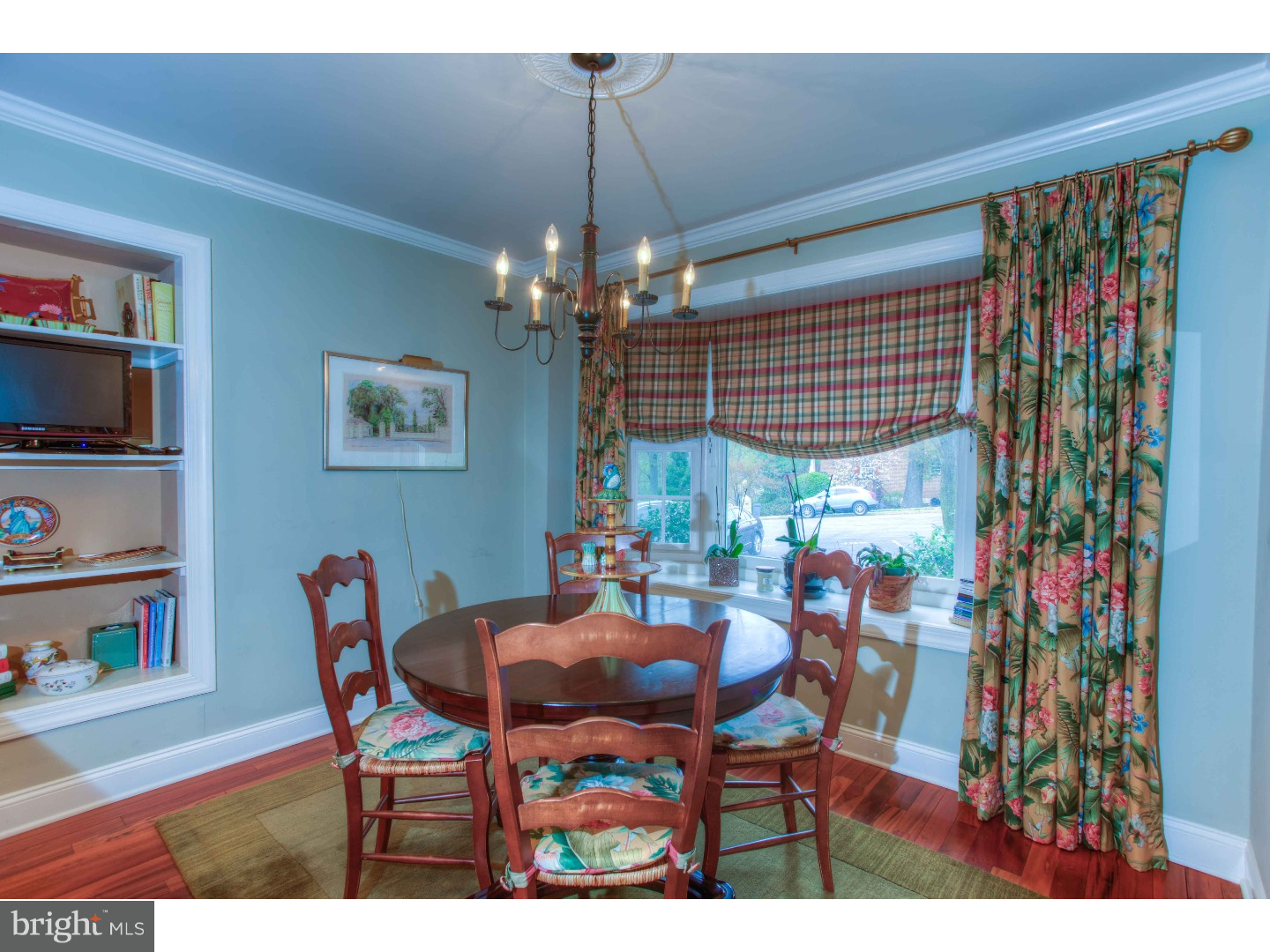 402 Brighton Road Devon, PA 19333 - Photo 8 of 24 Breakfast Room
