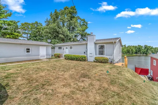 $365,000 | 13854 Emens Drive, Hudson, MI 49247