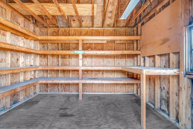 $365,000 | 13854 Emens Drive, Hudson, MI 49247