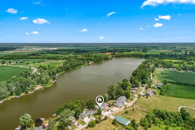 $365,000 | 13854 Emens Drive, Hudson, MI 49247