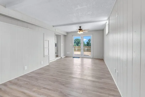 $365,000 | 13854 Emens Drive, Hudson, MI 49247