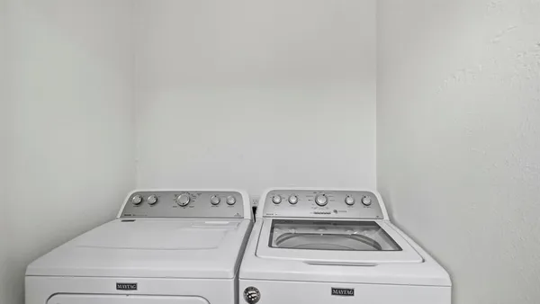 $1,750 | 5701 Claystone Cove, Austin, TX 78744