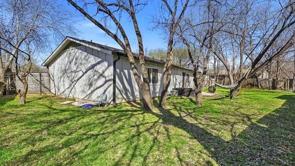 $1,750 | 5701 Claystone Cove, Austin, TX 78744