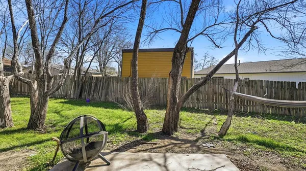 $1,750 | 5701 Claystone Cove, Austin, TX 78744