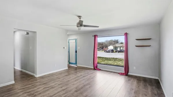 $1,750 | 5701 Claystone Cove, Austin, TX 78744