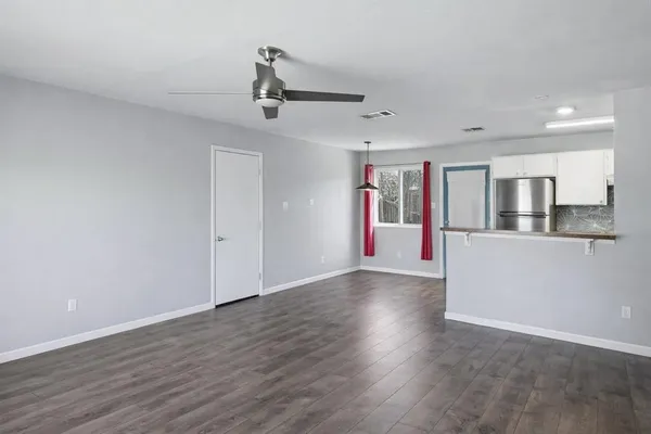 $1,750 | 5701 Claystone Cove, Austin, TX 78744