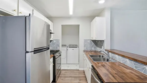 $1,750 | 5701 Claystone Cove, Austin, TX 78744