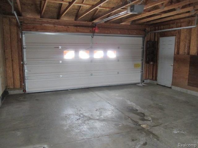 207 East River Road Flushing, MI 48433 - Photo 15 of 19 Garage Interior.jpg
