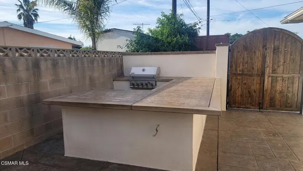 a view of a outdoor space